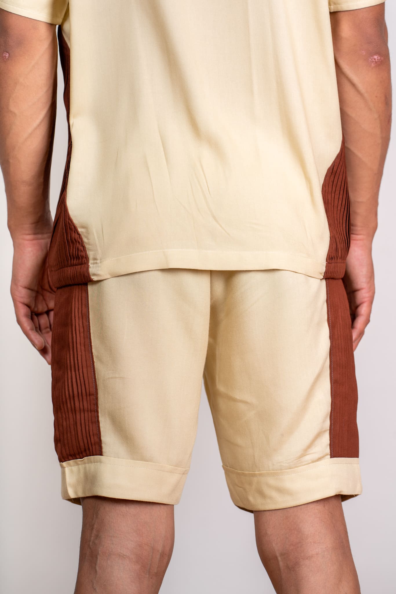 Shorts With Pleated Strap