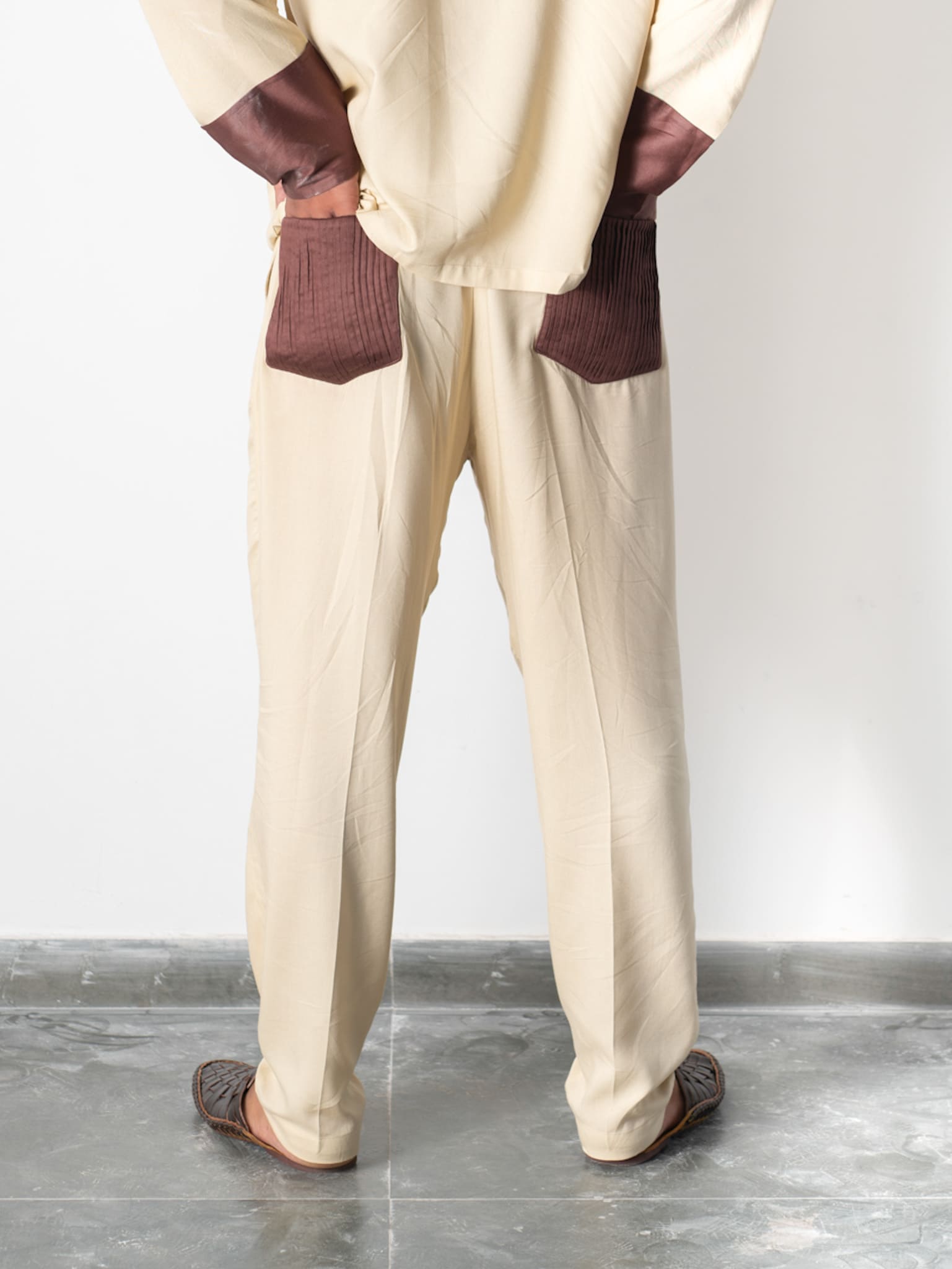 Pants With Pleated Back Pockets