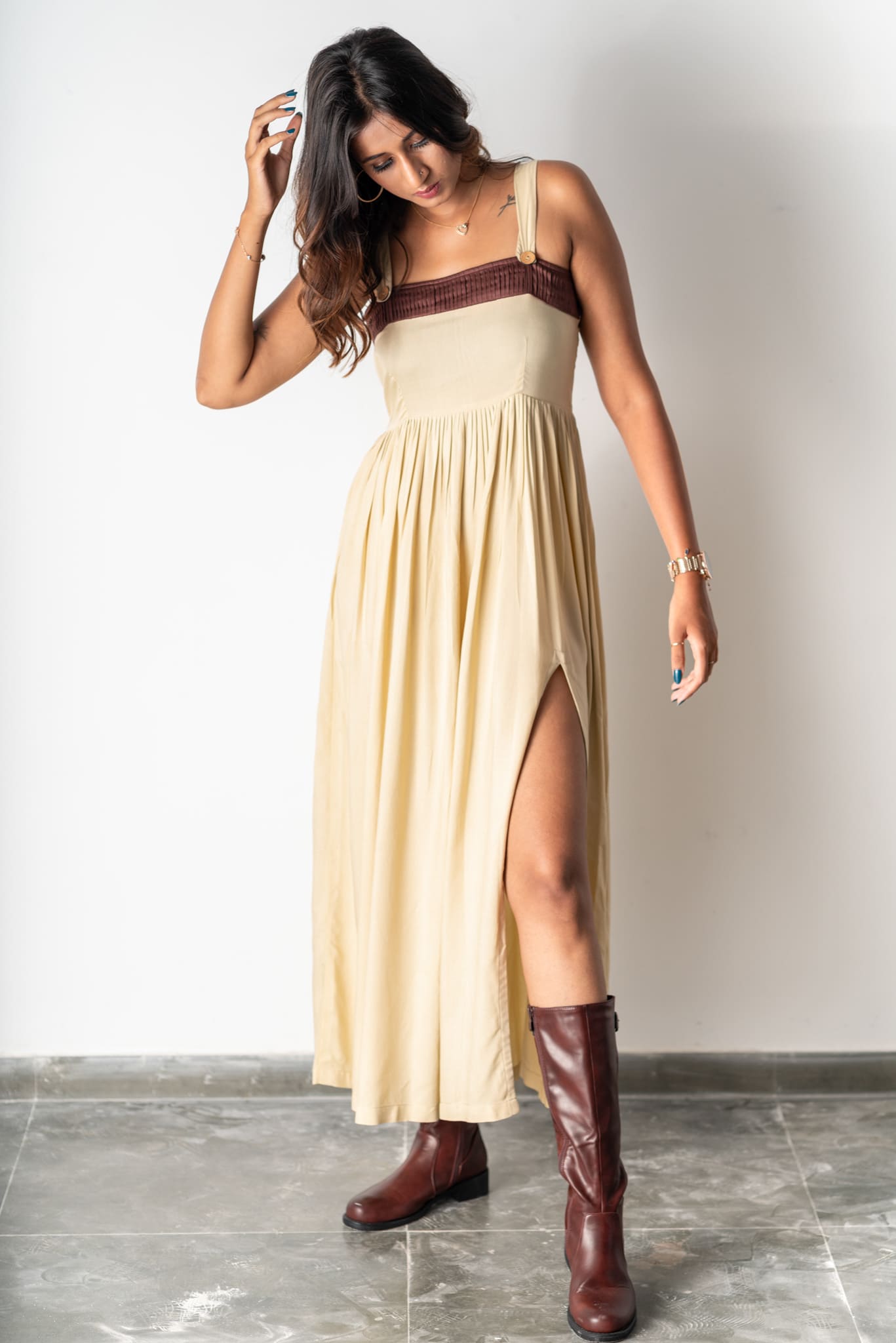 Sleeveless Dress With Slit