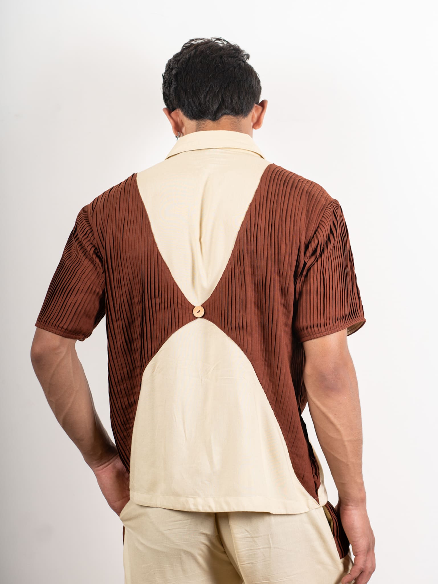 Shirt With Pleated Koti